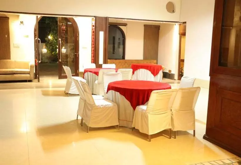 ホテル Pushap Palace