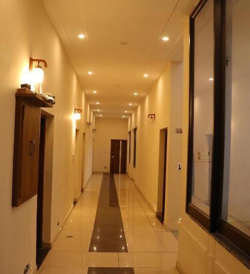 בית מלון כפרי Pushap Palace