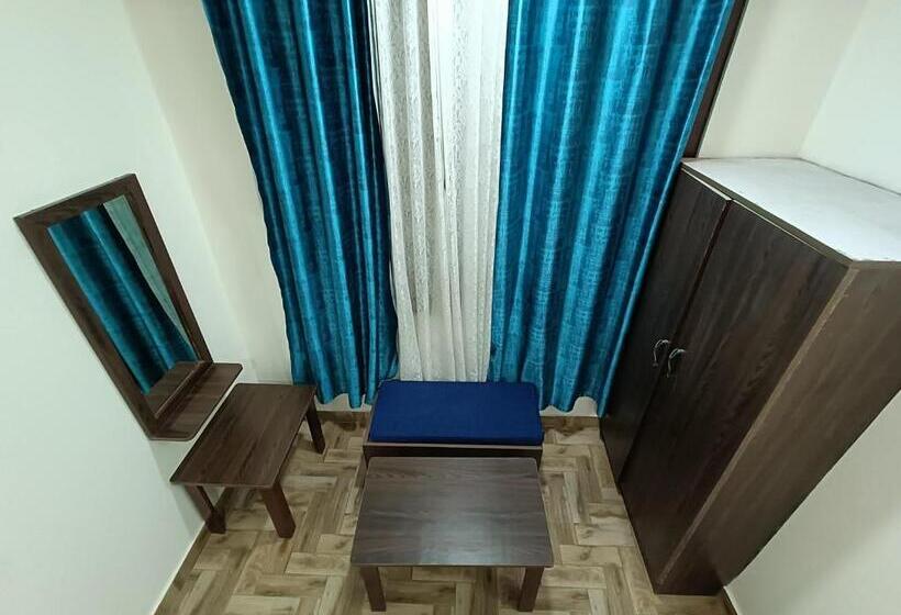 هتل Snow Drop Guest House