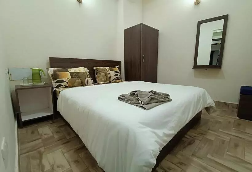 Hotelli Snow Drop Guest House