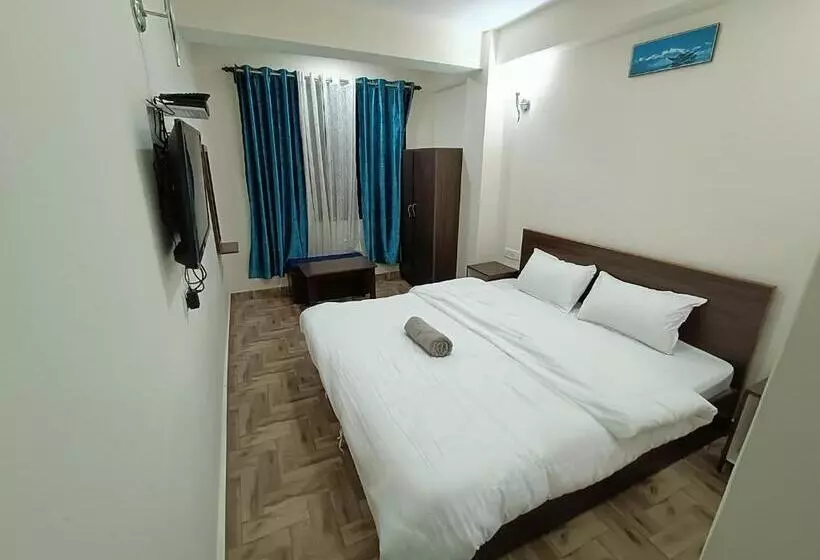 Hotelli Snow Drop Guest House