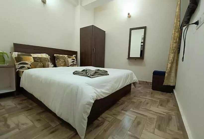 Hotelli Snow Drop Guest House