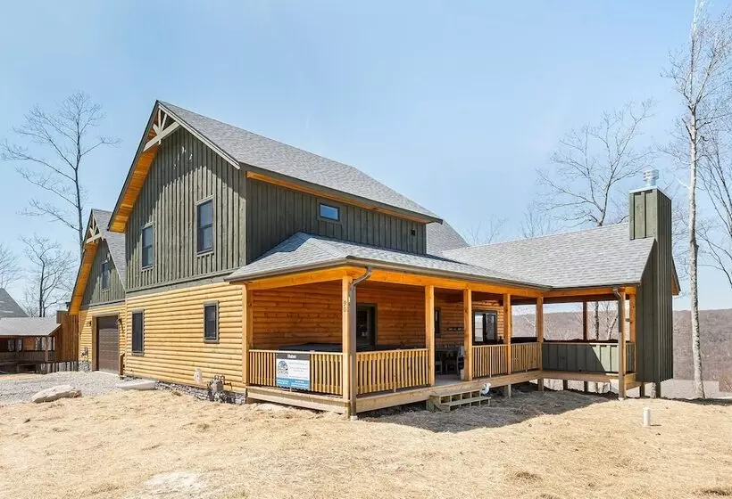 Mountain Crest Lodge