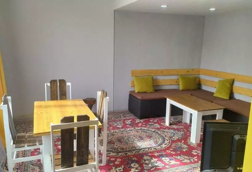 پانسیون Stairsguest House