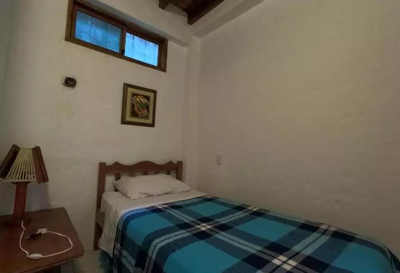 Majatalo Hostal Solemare