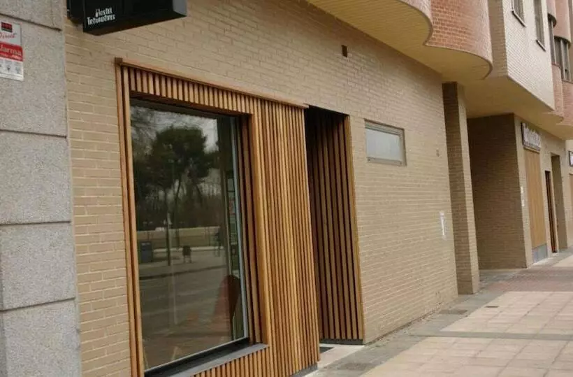 پانسیون Hostel Trovadores