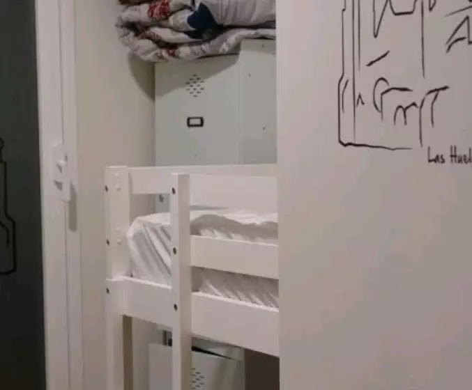 پانسیون Hostel Trovadores