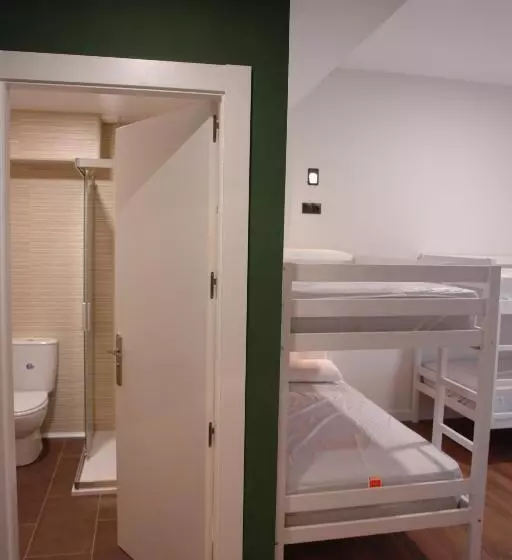 پانسیون Hostel Trovadores