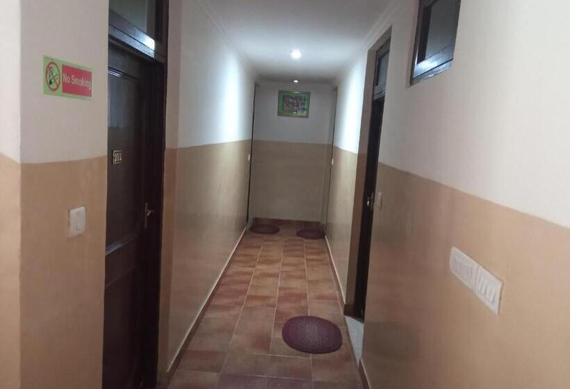 פנסיון Mountain