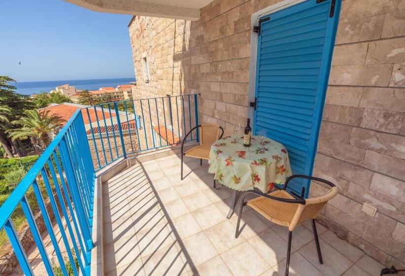 Altomare With Sea View