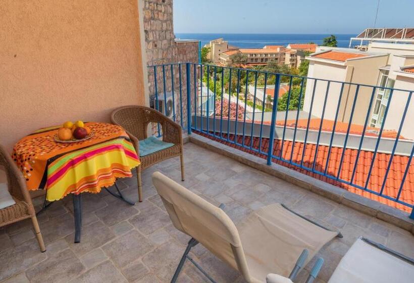 Altomare With Sea View