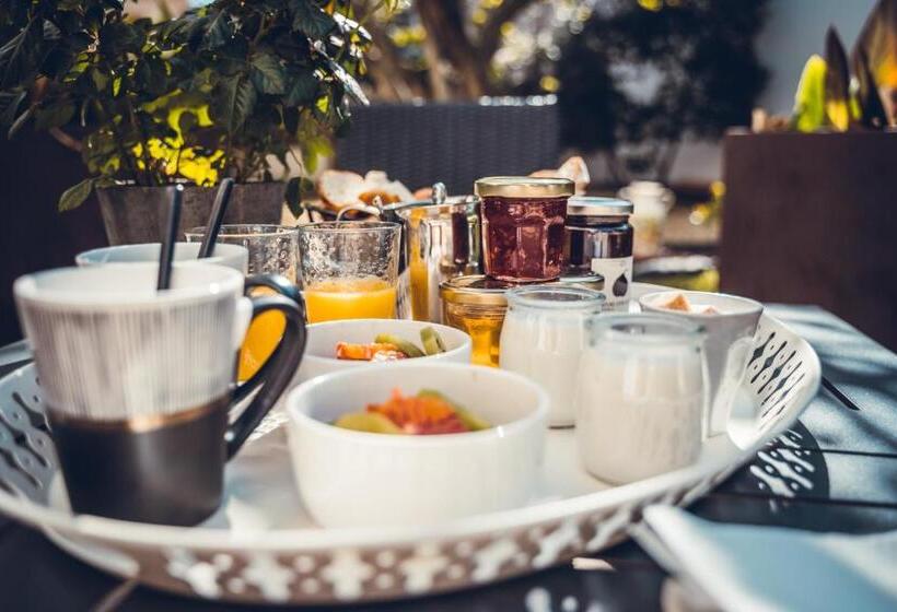 Bed and Breakfast Chambre D Hôte Romantique Avec Spa Privatif Domaine Les Nuits Envôutées Vézénobres