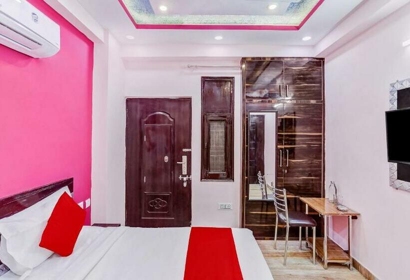 Hotel Oyo 86608 The Prima Residency