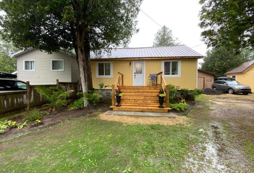 ペンション Casavon Cottages Cottage A