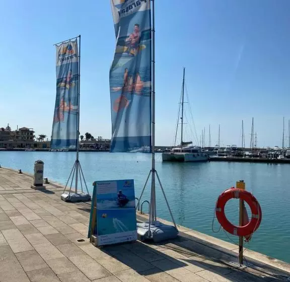 Tre Passi A Mare
