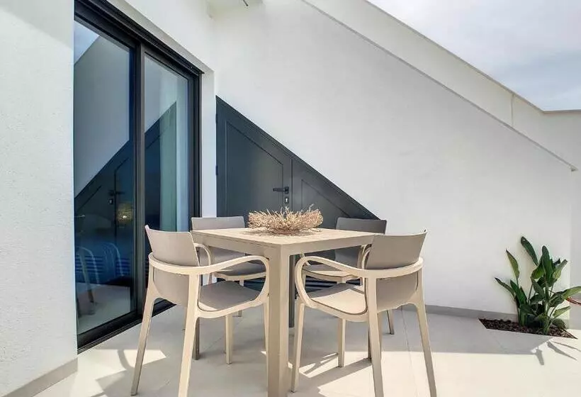 Villas Alejandra   7409