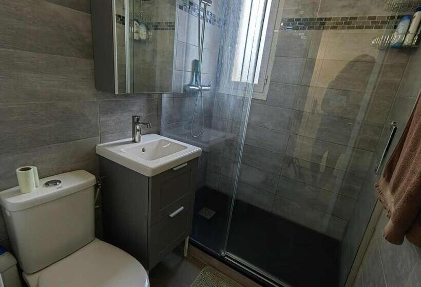 Charmant T2 Cabine Climatisé Avec Piscine, Parking Et à 1 Km De La Plage, Idéal Pour 5 Pers. Fr 1