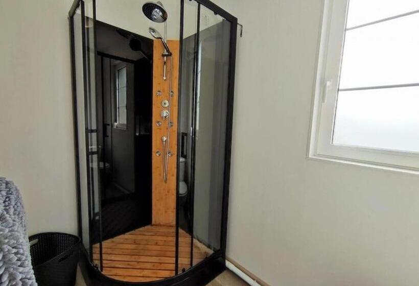 Chez Elise Et Vincent