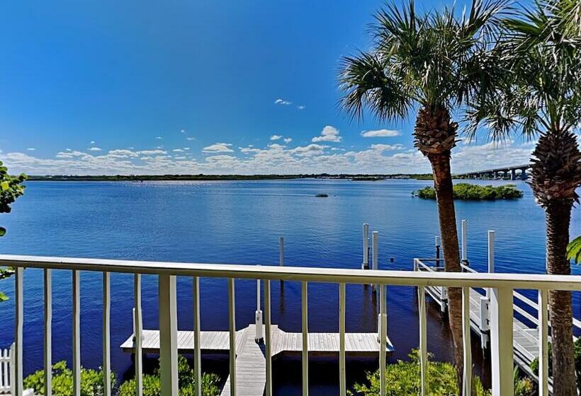 Intercoastal Dreams 201