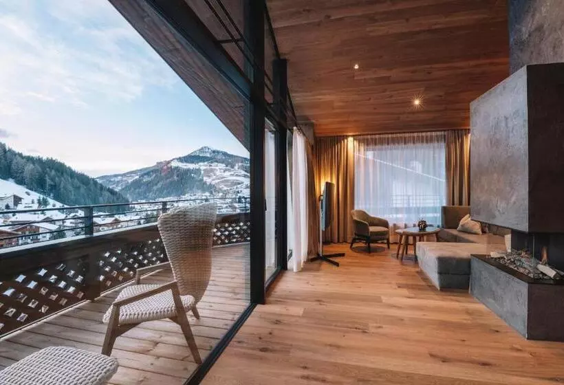 Residence Chalet L Salvan