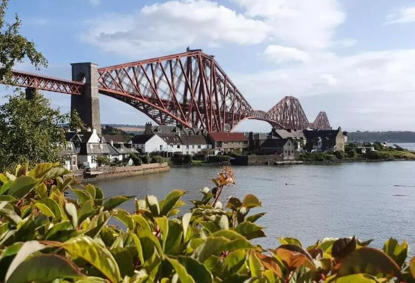 Three Bridges Waterfront