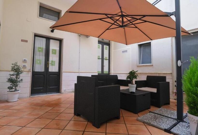 Monolocale Porta Napoli