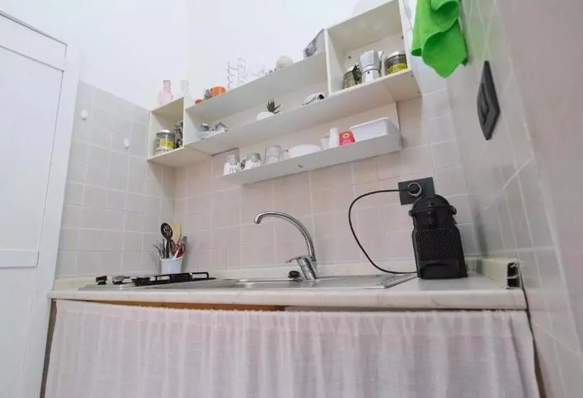 Monolocale Porta Napoli