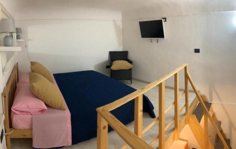 Monolocale Porta Napoli