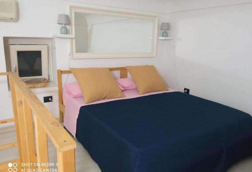 Monolocale Porta Napoli