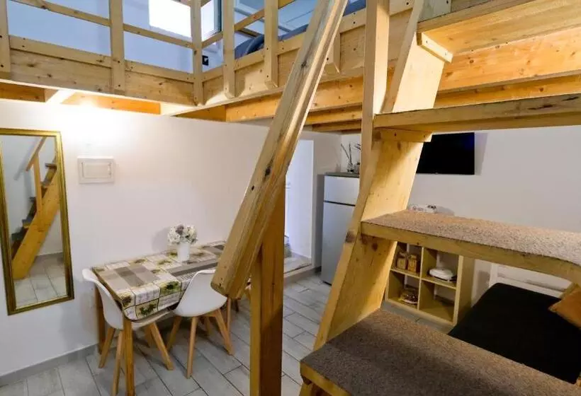 Monolocale Porta Napoli