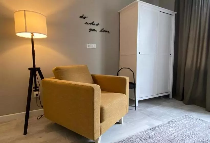 Apartman Teatar