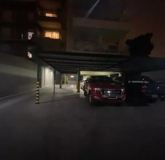 Hermoso Departamento Céntrico Con Estacionamiento