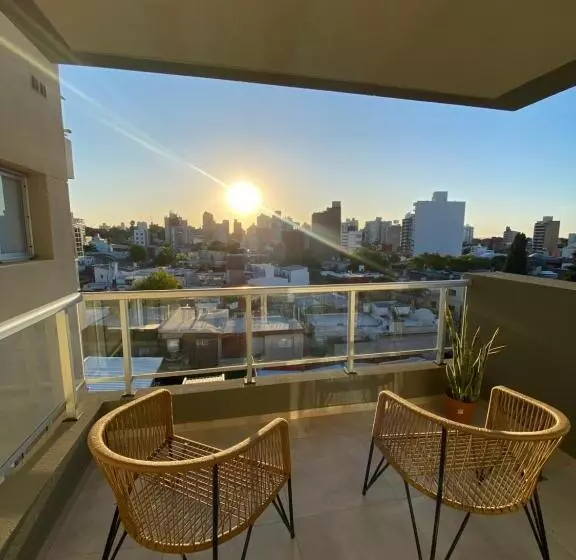 Hermoso Departamento Céntrico Con Estacionamiento