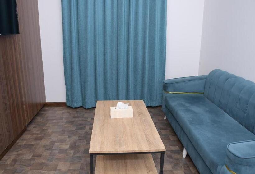 ホテル Areen Airport