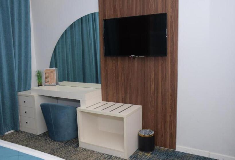 ホテル Areen Airport