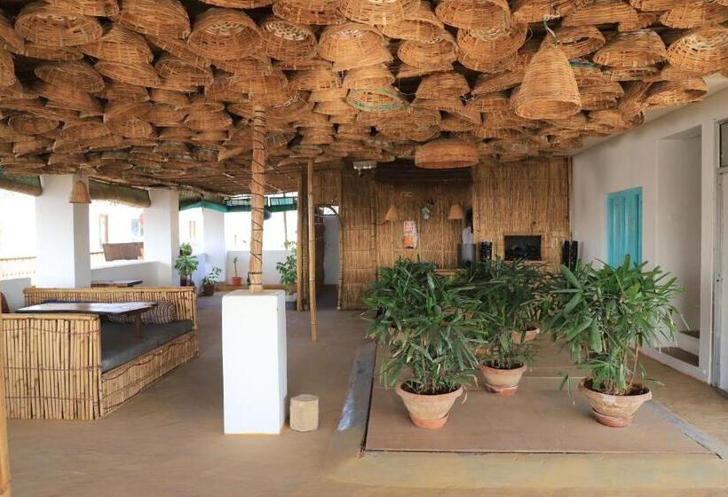 酒店 The Brahma Space