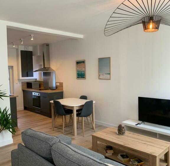 L Air De La Mer, 2 Chambres, 50m Plage, Parking