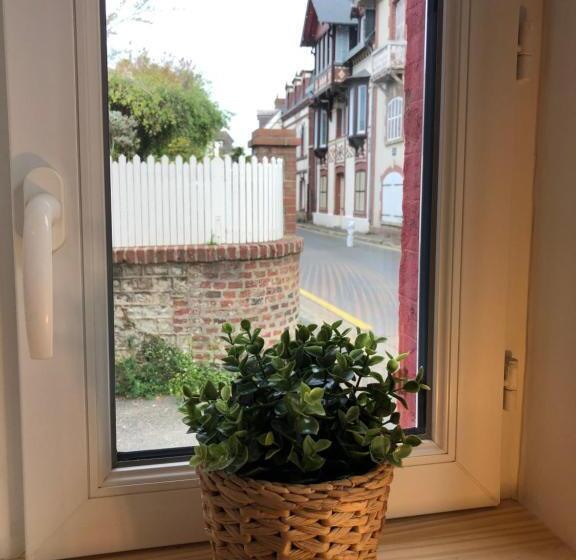 L Air De La Mer, 2 Chambres, 50m Plage, Parking