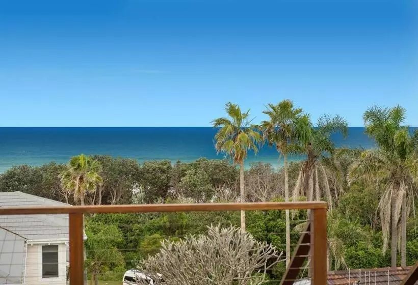 Lighthouse Beach Bliss