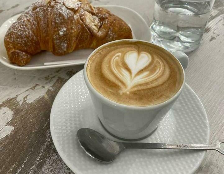 פנסיון La Retara Affittacamere