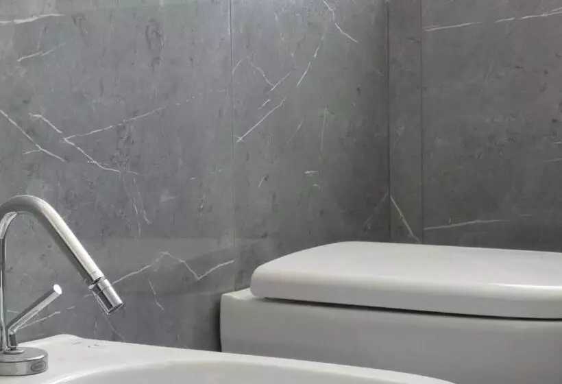 Regina Margherita   Bed And Breakfast & Rooftop Lounge Bar