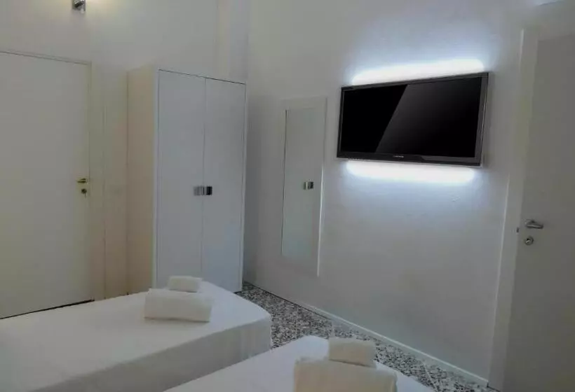 Regina Margherita   Bed And Breakfast & Rooftop Lounge Bar