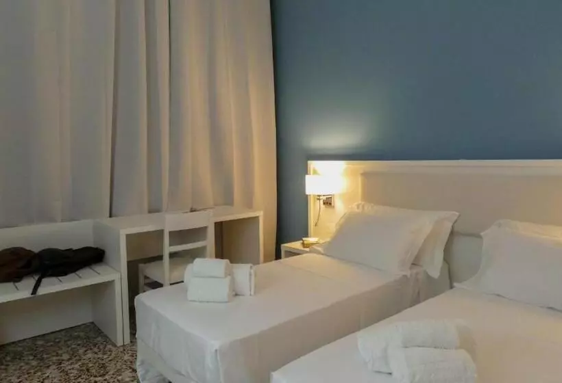 Regina Margherita   Bed And Breakfast & Rooftop Lounge Bar