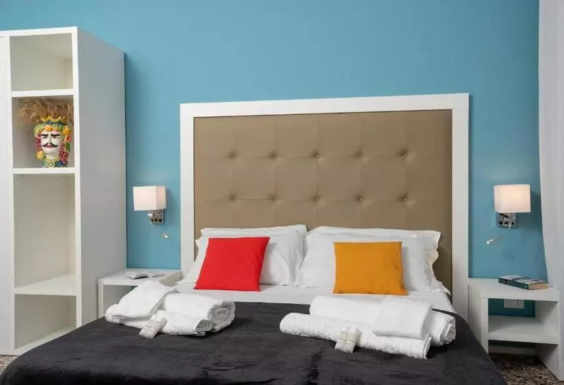 Regina Margherita   Bed And Breakfast & Rooftop Lounge Bar