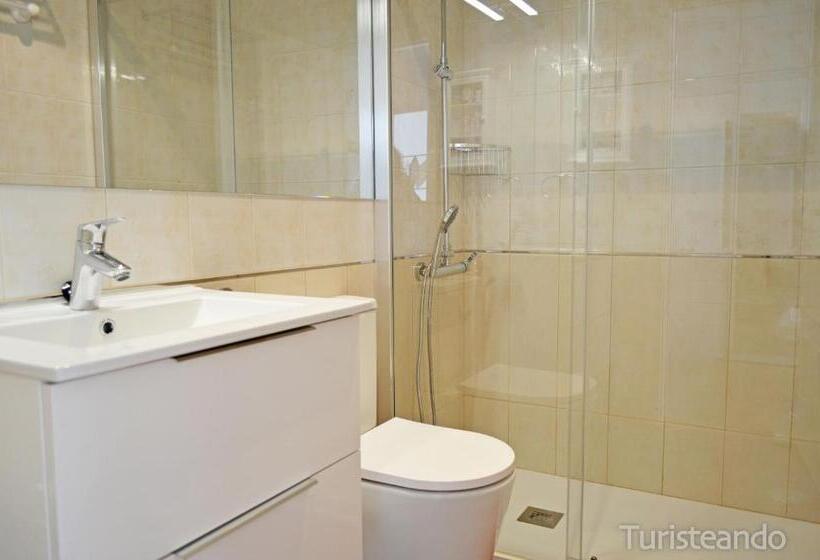 Viento Norte Amplia Terraza Y Chill Out Para Quienes Buscan Descanso Y Calidez