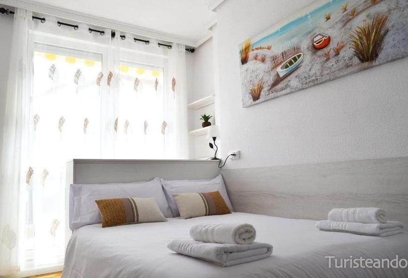 Viento Norte Amplia Terraza Y Chill Out Para Quienes Buscan Descanso Y Calidez