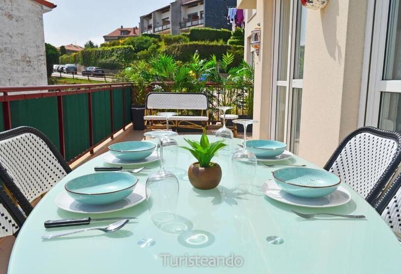 Viento Norte Amplia Terraza Y Chill Out Para Quienes Buscan Descanso Y Calidez