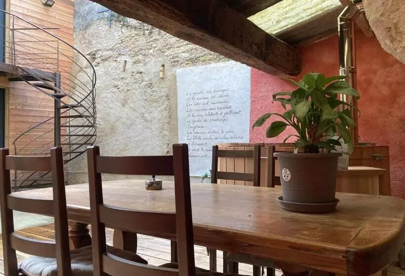 ベッドアンドブレックファースト Le Patio De Xénia