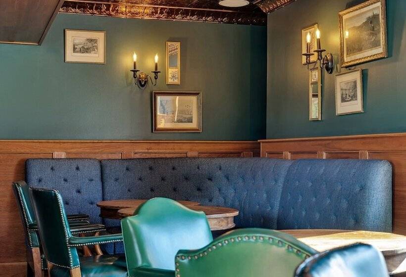 مبيت وإفطار The Inn Of Lake George