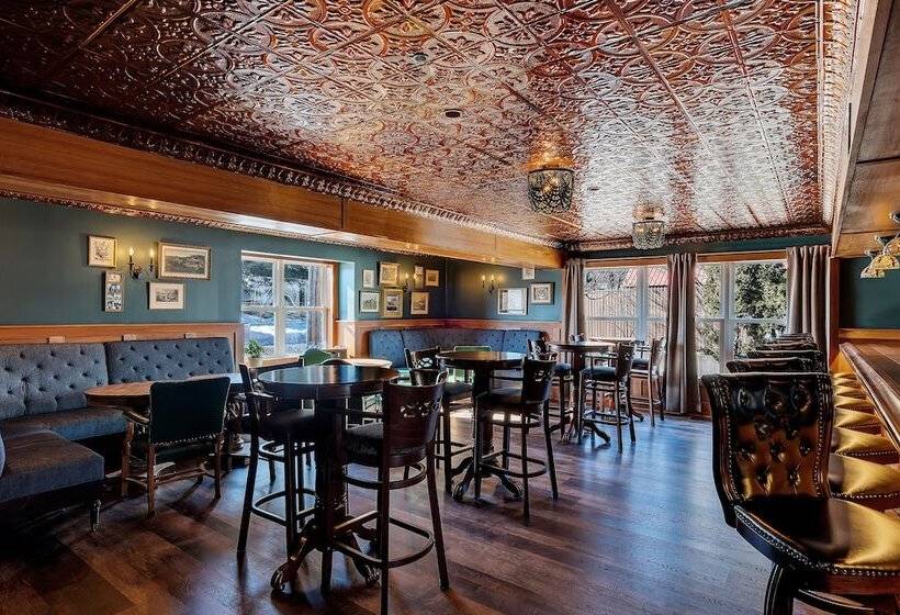 مبيت وإفطار The Inn Of Lake George